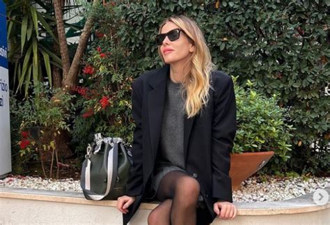 mocassini prada indossati|Alessia Marcuzzi e i mocassini Prada, tendenza moda Inverno .